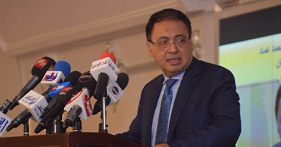بالصور.. وزير الصحة: لجنة لمراجعة تسعيرة الأدوية لخفض الأسعار بين الأصلى والمثيل
