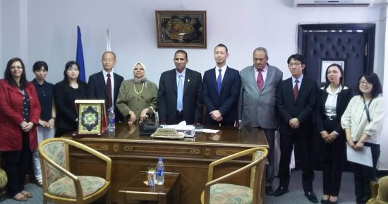 رئيس جامعة أسوان يستقبل وفد من سفارة اليابان 