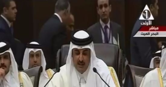 بالفيديو.. مقاطعة عربية "غير معلنة" لـ"تميم قطر" فى قمة الأردن.. الرئيس السيسى يغادر القاعة أثناء كلمة تميم.. والقادة العرب يتجاهلونه.. عدم التفات و"نوم عميق" أثناء حديثه.. وتوتر وارتباك وفد الدوحة