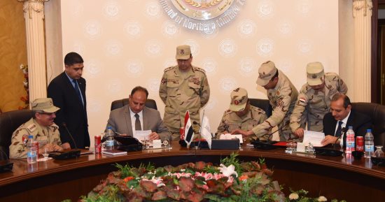 محافظ الإسكندرية يوقع بروتوكول تعاون بين القوات المسلحة لصالح " بشائر الخير" ٢