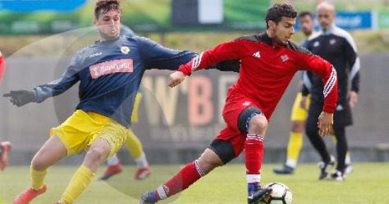 محمد خليفة لاعب الزمالك السابق نجم جديد يسطع فى سماء أوروبا 