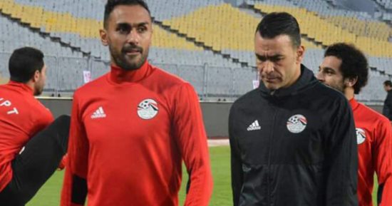الحضرى وإكرامى يتنافسان على حراسة عرين الفراعنة أمام تونس .. والقرار فى يد كوبر