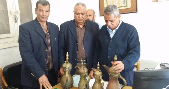 جمارك نويبع تحبط محاولة تهريب مجموعة من القطع المشتبه فى أثريتها