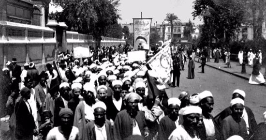 سعيد الشحات يكتب: ذات يوم.. 30 مارس 1919..800 جندى إنجليزى يحرقون 144 منزلا فى «نزلة الشوبك»