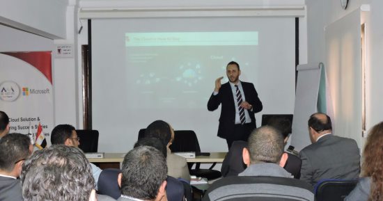 القومى للإدارة ينظم ورشة عمل لتطوير البرامج الإلكترونية بالجهاز الإدارى للدولة