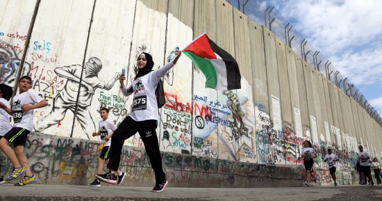 بالصور.. 6 آلاف متسابق يشاركون فى ماراثون فلسطين الدولى الخامس