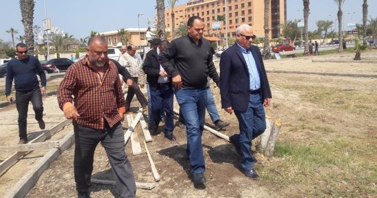 محافظ بورسعيد يخصص أماكن للمسنين والأطفال فى حديقة السلام 