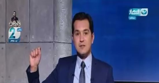 بالفيديو..الدسوقى رشدى يعرض تقريرا عن طفلين مكافحين يتكفلان بأسرتهما