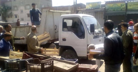إزالة 578 حالة إشغال طريق ثابتة ومتحركة فى حملة أمنية بالبحيرة