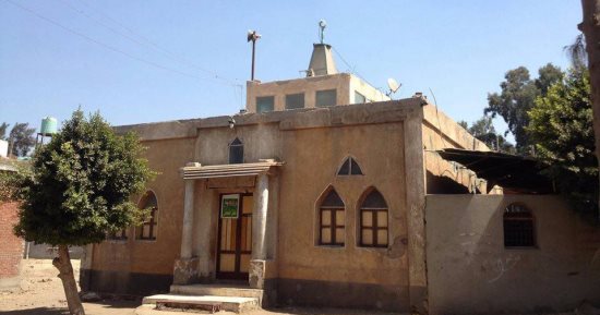 بالفيديو..مسجد على وشك الانهيار بقرية الروازقية فى الشرقية
