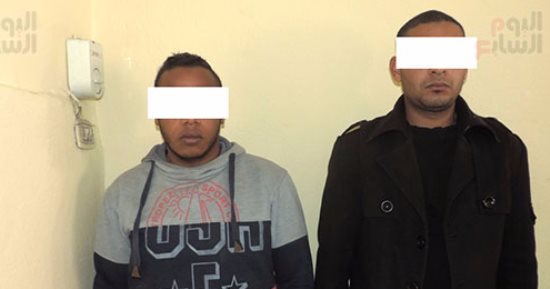 بالصور.. القبض على شخصين خطفا طفلا وطلبا فدية جنسية من والدته بمطروح