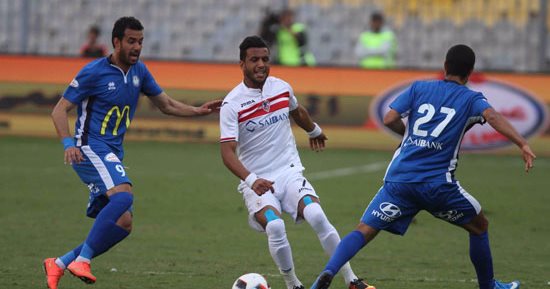 بالفيديو والصور.. "ترقيصة شوارع" من تمساح لثنائى الزمالك
