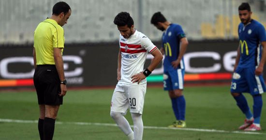 بالفيديو والصور... "الحنفى" يحتسب ركلة جزاء صحيحة 100% للزمالك أمام سموحة 