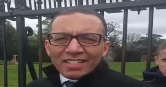 بالفيديو.. خالد صلاح يرصد الأجواء أمام البيت الأبيض قبل زيارة السيسي