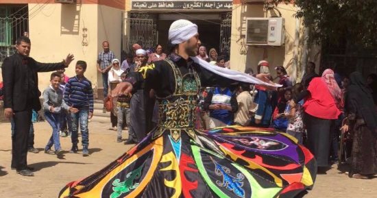 بالصور.. طالب يرصد احتفال اليوم العالمى لليتيم بمدرسة مصطفى كامل بالعمرانية