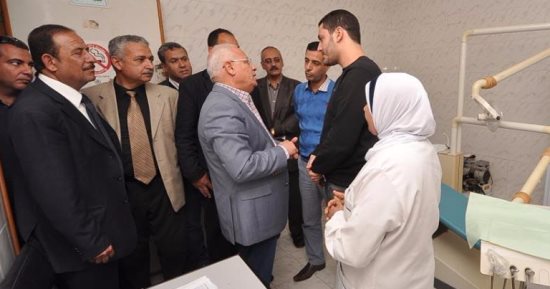 محافظ بورسعيد : إيقاف صيادلة الوحدة الصحية ببحر البقر عن العمل 
