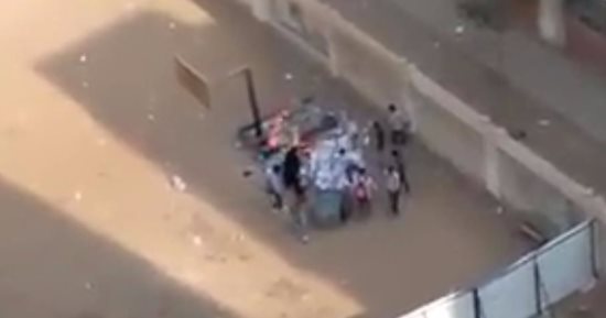 مديرة مدرسة بعد تعدى والدة طالبة عليها: "أبلغت المديرية وقالولى مش فاضيين"