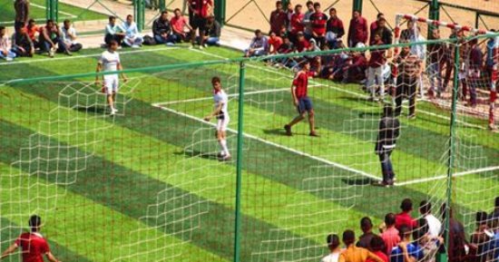 وزير الشباب ينشر صور ملاعب كلية أصول الدين بالزقازيق: "من إنجازات الوزارة"