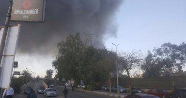 السيطرة على حريق مخلفات أخشاب داخل سوق الجملة فى أكتوبر     