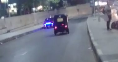 قارئ يشكو سير "توك توك" عكس الاتجاه فى نفق شبرا 
