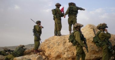 الجيش الإسرائيلى يقتل إسرائيليا أثناء محاولته الاعتداء عليهم بسكين