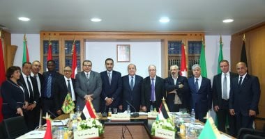 وزير القوى العاملة يشارك فى اجتماع رابطة المجالس الاقتصادية العربية ببيروت