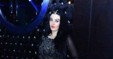 محامية صافيناز: موكلتى ليس لها علاقة بترحيل"جوهرة" ولا تخشى نجوميتها