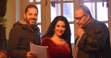 سمية الخشاب تودع "الحلال" 25 مايو