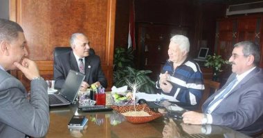 وزير الرى يلتقى مرتضى منصور لبحث طلبات أبناء دائرته