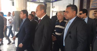 بالصور.. رئيس الوزراء يشيد بإنشاءات الزمالك بعد زيارة سريعة