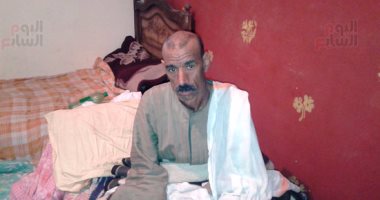 فاعل خير يتبرع بـ1000 دولار لعم "سيد" لإنقاذه من الموت