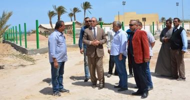 محافظ البحر الأحمر يتفقد أعمال التطوير بالمدينة الشبابية بالغردقة