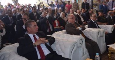 بالصور.. محافظ كفر الشيخ: إقامة المعارض لنشر الثقافة ومحاربة التطرف