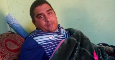 استجابة لـ"اليوم السابع" فاعل خير يوفر كرسيا متحركا ومشروع ثابت لمريض بالشرقية