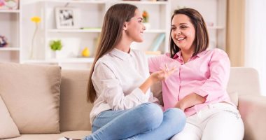 أهم 5 دروس يجب أن تعلميها لابنتك لحياة ناجحة.. تعرفى عليها