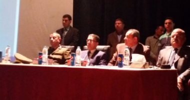 بالصور .. مدير أمن القليوبية يشهد إعلان الفائزين بقرعة الحج