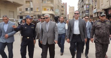 بالصور.. جولة لمدير أمن البحيرة على كنائس دمنهور