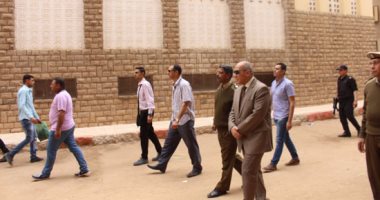 بالصور.. مدير أمن أسوان يتفقد الخدمات الأمنية المعينة لتأمين الكنائس