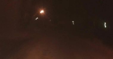 قارئ يستغيث بمحافظ الغربية لإنارة طريق "عزبة نظيف" فى طنطا