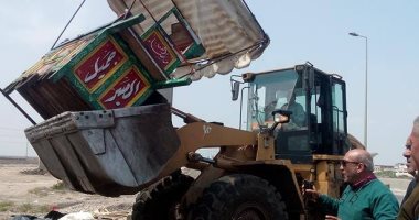 بالصور.. مصادرة عربات الفول بدمياط حفاظا على صحة المواطنين والحد من الحوادث