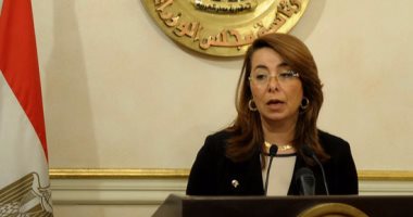 وزيرة التضامن: يحق للتاكسى الأبيض الانضمام لمنظومة النقل البرى للركاب
