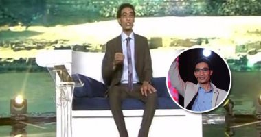 الأقصر تحتفى بـشاعر إسنا "حسن عامر" المتأهل لنهائيات مسابقة "أمير الشعراء" بالإمارات.. ابن الحميدات يبهر لجنة التحكيم بقصيدتى "فيما رواه النيل" و"هذه ربابتى وهكذا أغنى".. ومحافظ الأقصر: سأصوت لمن رفع اسم مصر