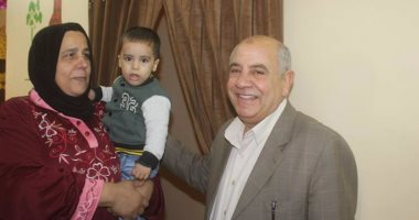بالصور .. رئيس مدينة دسوق يتفقد دور رعاية الأيتام ويطالب بالتبرع لهم