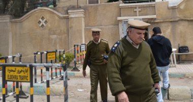 بالصور.. الهدوء يسود كنائس البحيرة والأخوة الأقباط يؤدون صلاة أسبوع الألام