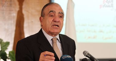 الإحصاء: 4.6% زيادة فى أعداد العاملين الأجانب بالقطاع الحكومى عام 2016