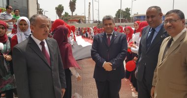 رئيس جامعة بنها: المصريون مصممون على هزيمة الإرهاب واستمرار الحياة 