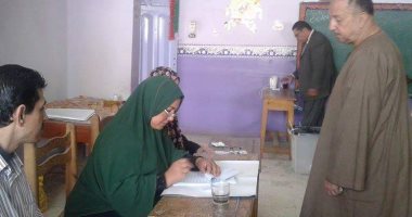 بالصور .. توافد الناخبين على لجان دائرة تلا والشهداء بالمنوفية