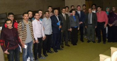 رئيس جامعة بيتشتى الرومانية يقدم ندوة عن أجيال المفاعلات النووية بـ"المنصورة"