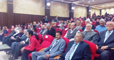 بالفيديو.. محافظة شمال سيناء تكرم 85 يتيما و6 أمهات فى يوم اليتيم