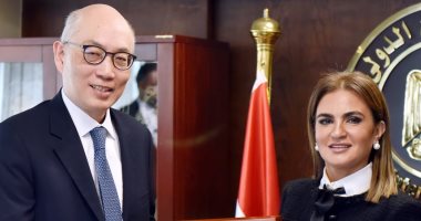 سحر نصر تبحث مع شركة هاتشيسون الصينية الاستثمار فى مشروعات النقل البحرى